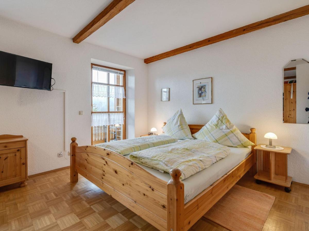 Lovely Apartment in Schwarzenbach with Sauna Zimmer foto